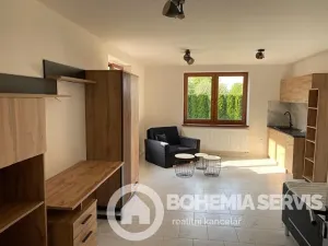 Prodej vícegeneračního domu, Staré Hradiště, 750 m2