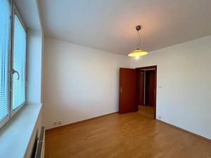 Pronájem bytu 2+kk, Praha - Hostivař, Budapešťská, 44 m2