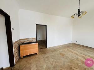 Prodej bytu 2+1, Šternberk, Horní náměstí, 66 m2