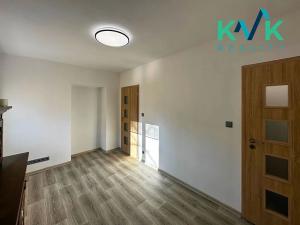 Prodej bytu 3+kk, Ostrov, Klínovecká, 64 m2