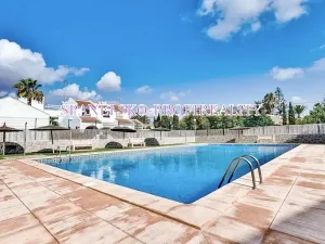 Prodej bytu 4+kk, Torrevieja, Španělsko, 79 m2