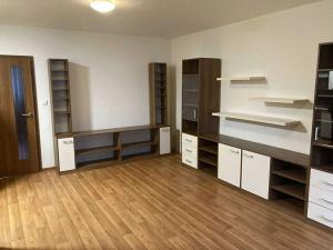 Pronájem bytu 3+kk, Kladno, Lacinova, 61 m2