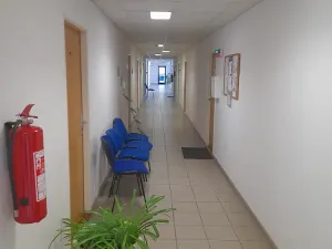 Pronájem kanceláře, Třebíč, Komenského nám., 26 m2