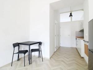 Pronájem bytu 2+kk, Praha - Vyšehrad, Neklanova, 41 m2