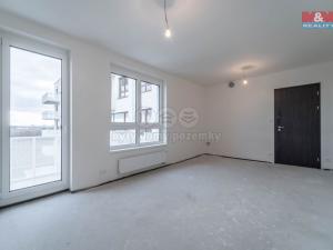 Prodej bytu 1+kk, Praha - Dolní Měcholupy, Kardausova, 31 m2