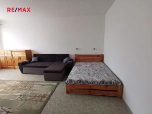 Pronájem bytu 1+kk, Poděbrady, Čechova, 36 m2