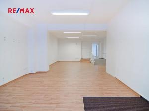 Prodej obchodního prostoru, Břeclav, U Tržiště, 406 m2