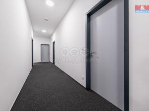 Pronájem kanceláře, Říčany, U Sanitasu, 66 m2