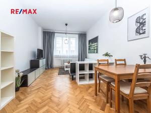 Pronájem bytu 2+kk, Praha - Holešovice, Schnirchova, 46 m2