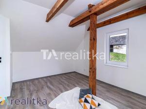 Prodej rodinného domu, Orlová, Petřvaldská, 140 m2