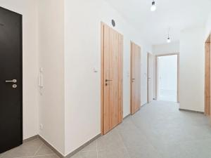 Prodej bytu 3+kk, Praha - Dolní Měcholupy, Kardausova, 97 m2