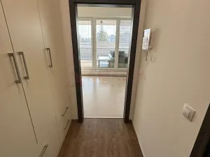 Prodej bytu 1+kk, Praha - Letňany, Frýdecká, 29 m2