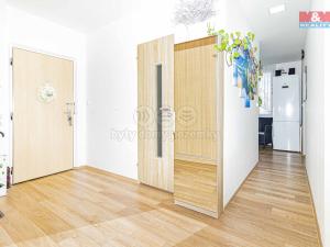 Prodej bytu 4+1, Praha, Otradovická, 82 m2