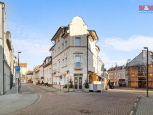 Prodej obchodního prostoru, Kladno, Váňova, 132 m2