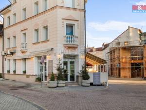 Prodej obchodního prostoru, Kladno, Váňova, 132 m2