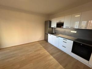 Pronájem bytu 2+kk, České Budějovice, Průběžná, 47 m2