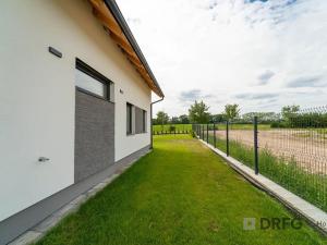 Prodej rodinného domu, Dříteč, 150 m2