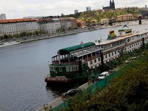 Pronájem bytu 4+1, Praha - Smíchov, Hořejší nábřeží, 144 m2