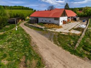 Dražba zemědělské usedlosti, Hlavňovice, 1841 m2