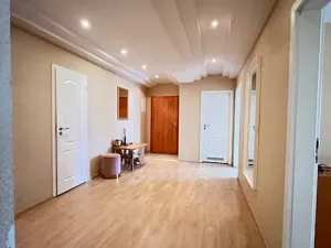 Prodej bytu 3+kk, Karlovy Vary, Zámecký vrch, 109 m2