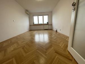 Pronájem bytu 4+kk, Praha - Záběhlice, Bělčická, 80 m2