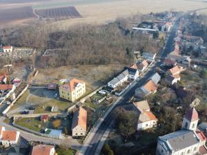 Prodej rodinného domu, Budyně nad Ohří - Nížebohy, Roudnická, 370 m2