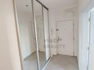 Prodej bytu 2+kk, Praha - Karlín, Sokolovská, 47 m2