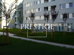 Pronájem bytu 1+kk, Praha - Prosek, Libočanská, 44 m2