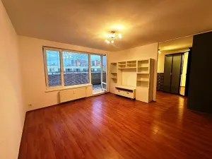 Pronájem bytu 2+kk, Praha - Hlubočepy, Werichova, 41 m2