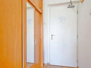 Pronájem bytu 1+kk, Praha - Hostivař, Hornoměcholupská, 22 m2