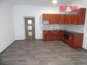 Pronájem bytu 2+kk, Hradec Králové, Pospíšilova, 67 m2