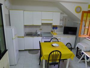 Prodej bytu 3+kk, Via del Mare, Scalea, Kalabrie, Itálie, 65 m2