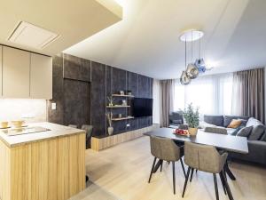 Prodej bytu 2+kk, Praha - Dolní Chabry, 53 m2