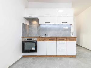 Pronájem bytu 2+kk, Rakovník, Čs. legií, 36 m2