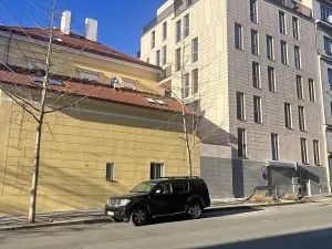 Pronájem bytu 1+kk, Praha - Vinohrady, Varšavská, 28 m2