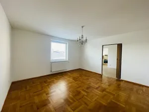 Prodej bytu 2+1, Šumperk, Banskobystrická, 90 m2