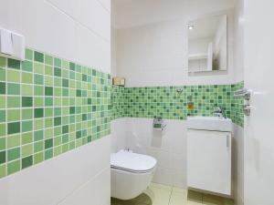 Prodej bytu 2+kk, Praha - Hostavice, Vidlák, 58 m2