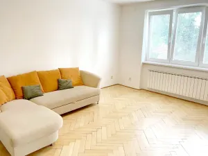 Pronájem bytu 2+kk, Liberec, Dělostřelecká, 52 m2