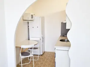 Pronájem bytu 2+kk, Praha - Braník, Novodvorská, 40 m2