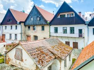 Prodej činžovního domu, Nové Město nad Metují, Husovo náměstí, 730 m2