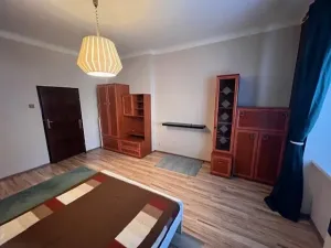 Pronájem bytu 1+1, Praha - Libeň, U libeňského pivovaru, 50 m2