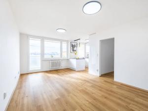 Prodej bytu 4+kk, Praha - Záběhlice, Ellnerové, 81 m2