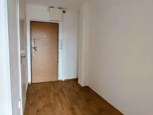 Pronájem bytu 2+kk, Kolín, Radimského, 40 m2