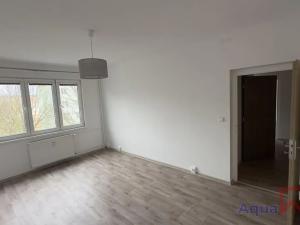 Pronájem bytu 2+1, Ostrov, Kollárova, 52 m2