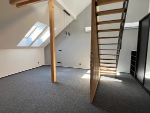 Pronájem bytu 4+kk, Nové Strašecí, Palackého, 104 m2