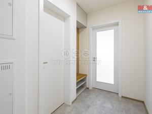 Pronájem bytu 1+kk, Milovice, 28 m2