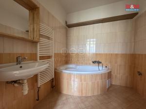 Pronájem bytu 2+kk, Děčín - Děčín IV-Podmokly, Plzeňská, 74 m2