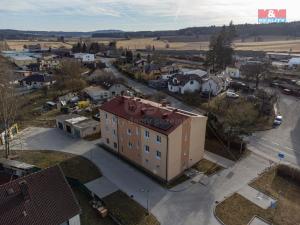 Prodej bytu 3+1, Stráž, 82 m2