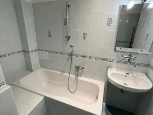 Pronájem bytu 2+kk, Praha - Vinohrady, Polská, 60 m2