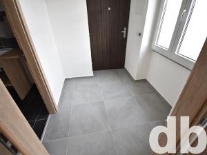 Pronájem bytu 2+kk, Karlovy Vary, Rohová, 45 m2